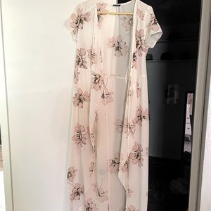 Lovely Day Kimono size small